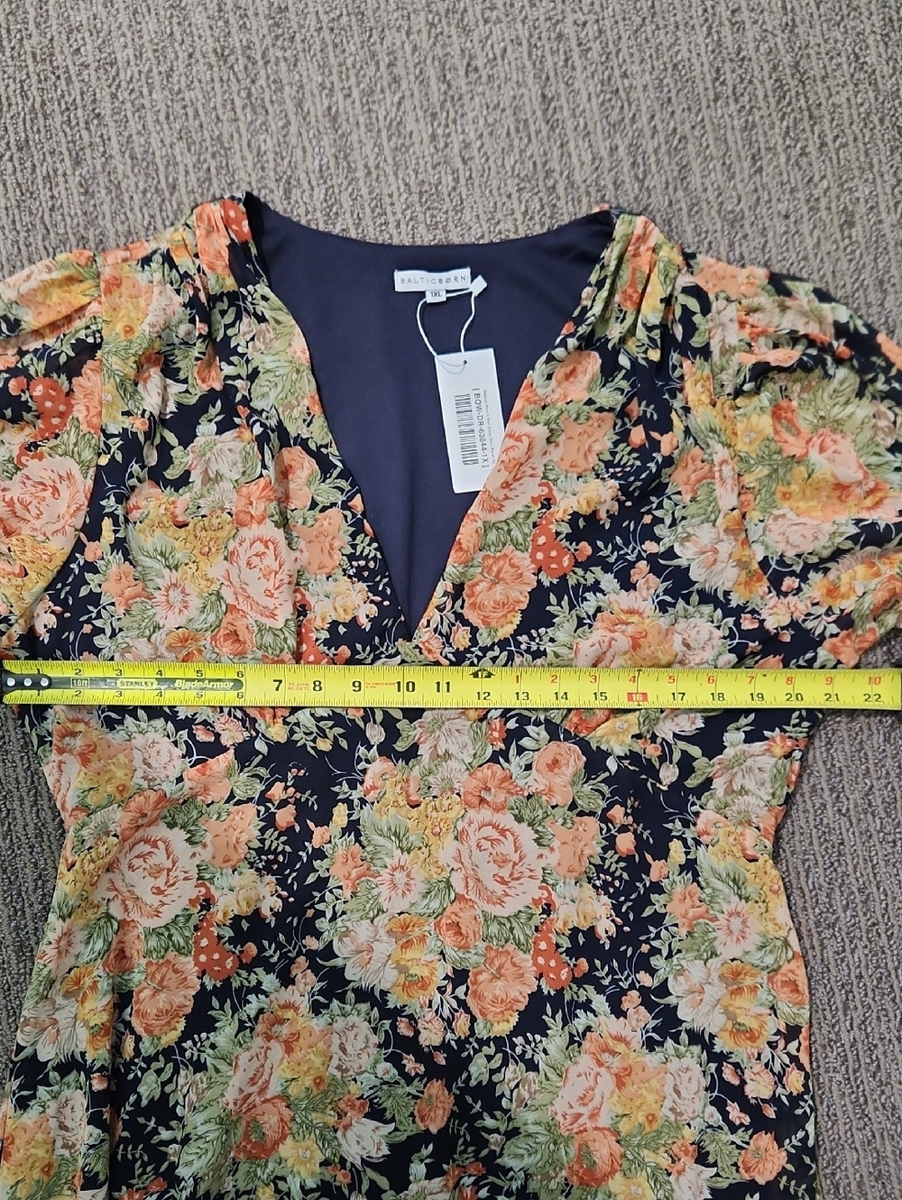 Baltic Born Bowman Deep V Maxi Dress Size 1X - Picture 9 of 16